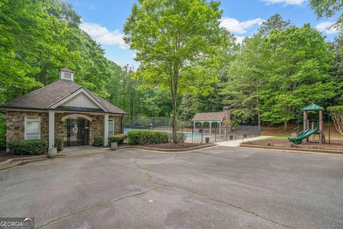 515 Burgess Trail Milton - 90