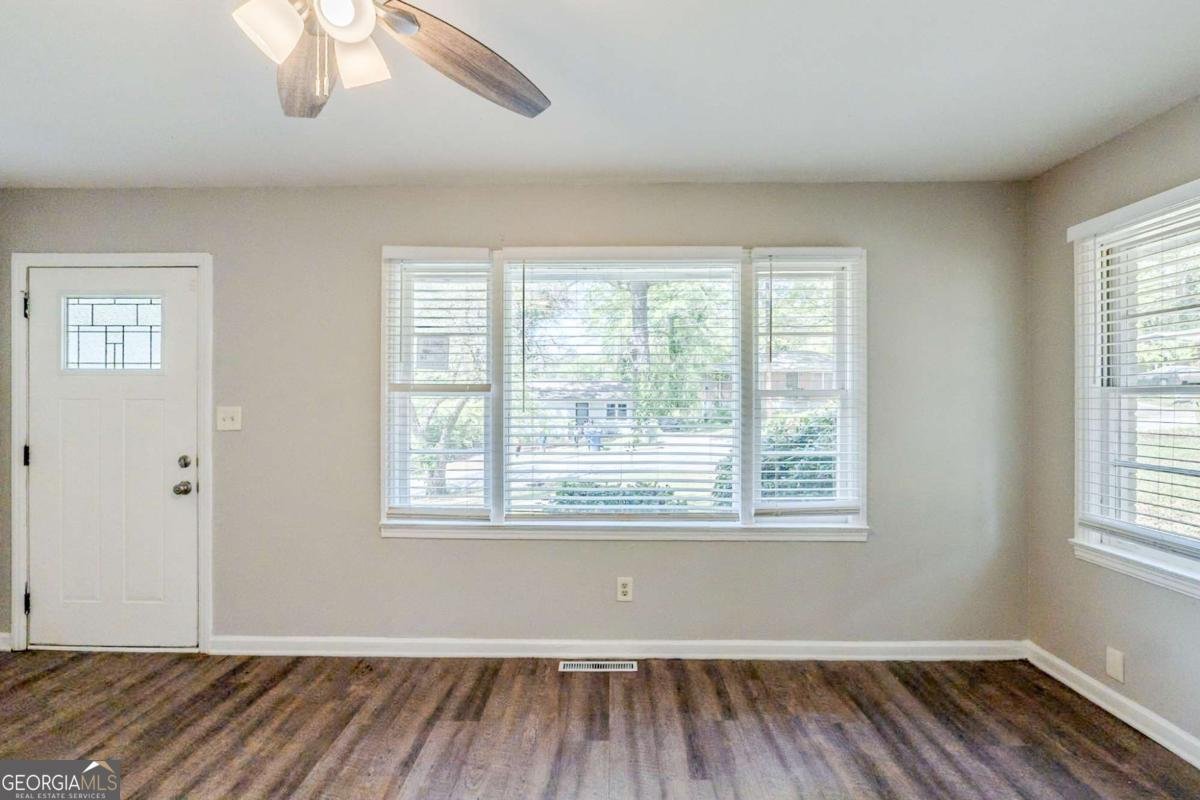 2240 Polar Rock Avenue Atlanta - 2
