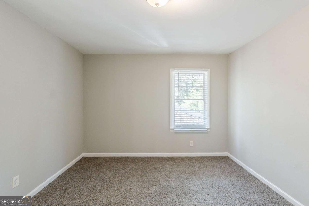 2240 Polar Rock Avenue Atlanta - 9