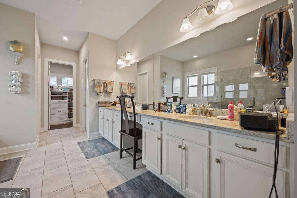 170 Oakleigh Manor Drive Fayetteville - 24