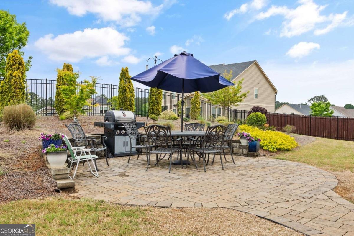170 Oakleigh Manor Drive Fayetteville - 38
