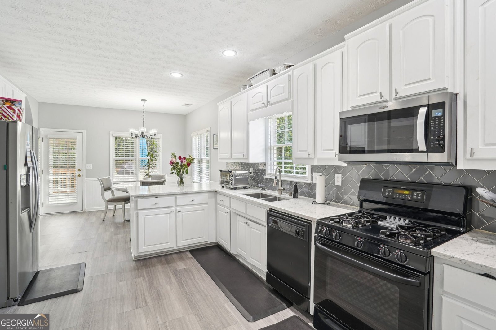 1010 CAPELLA CREEK Way Grayson - 13