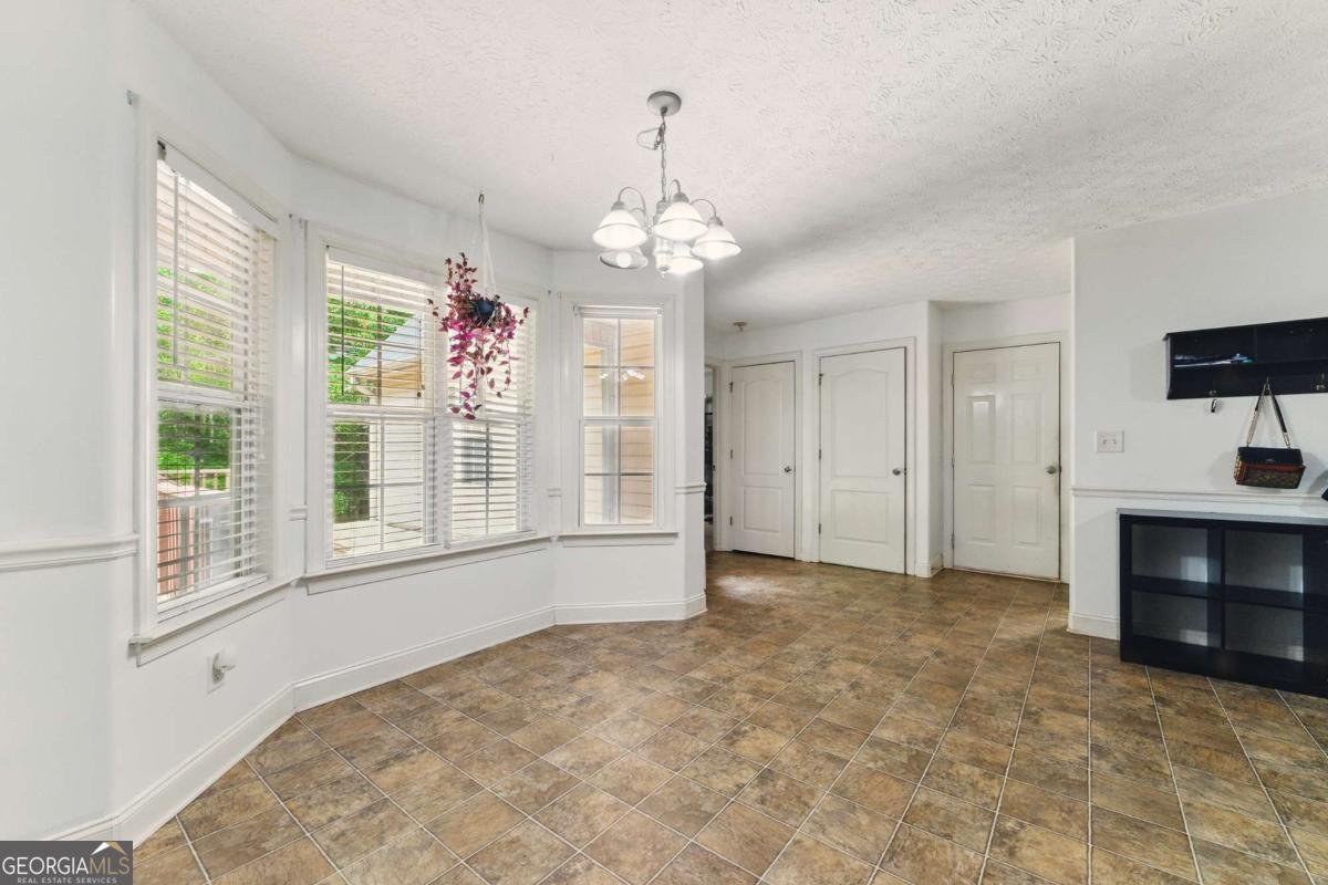 418 Whisper Wood Way Locust Grove - 8