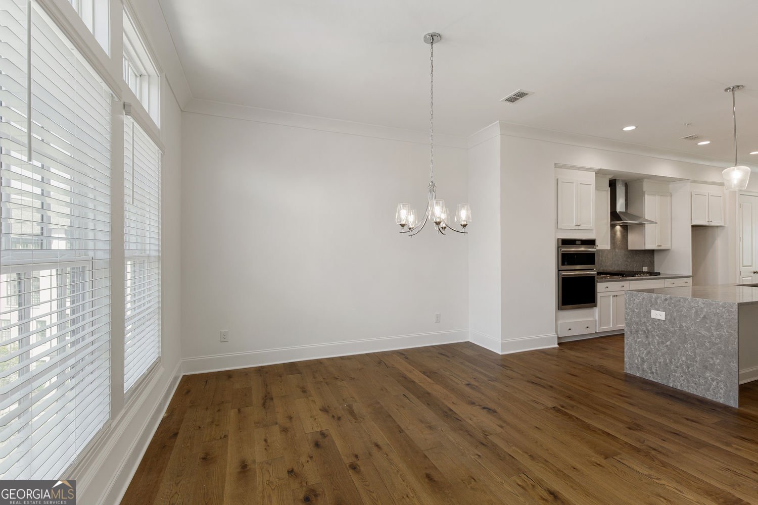 6790 Encore Boulevard Sandy Springs - 11