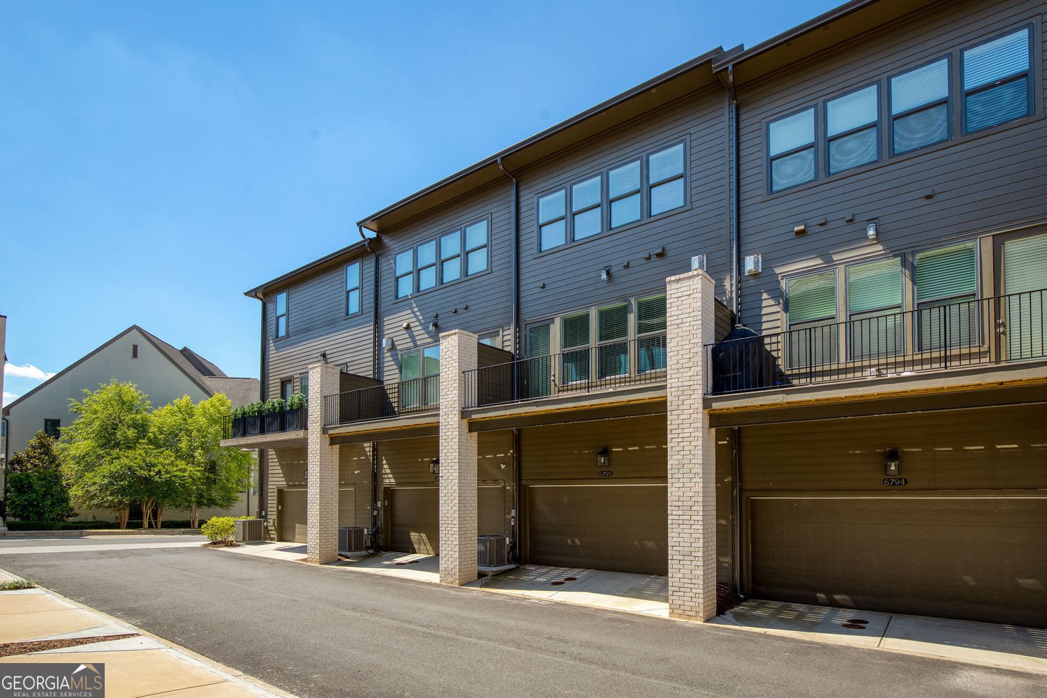 6790 Encore Boulevard Sandy Springs - 40