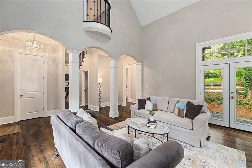 580 Cliftwood Court Sandy Springs - 8