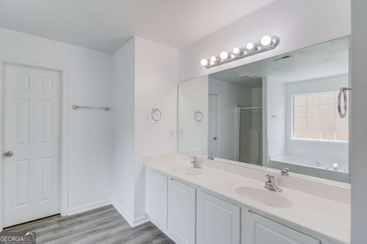 1043 Lexus Drive Lawrenceville - 30