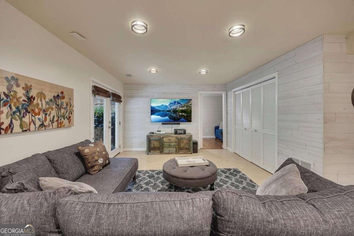 139 Lake Reserve Way Canton - 45