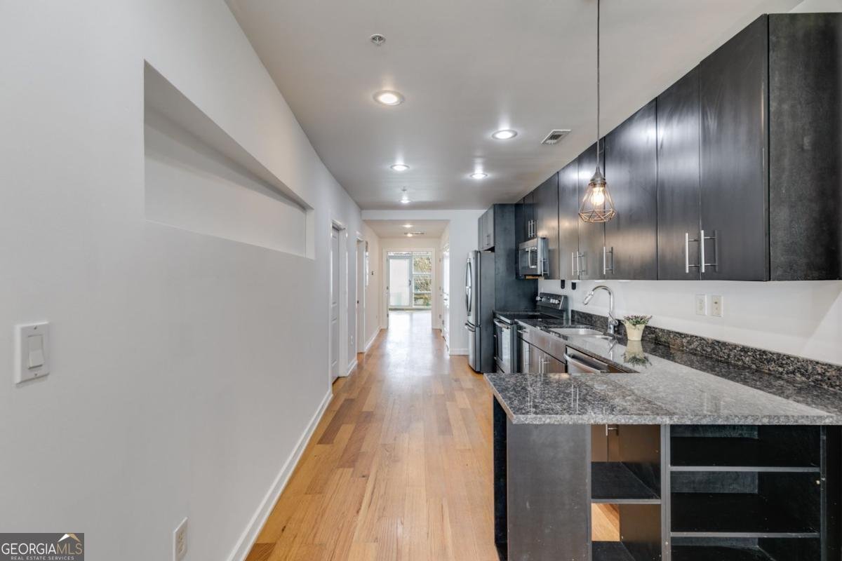 890 Memorial Drive Atlanta - 13