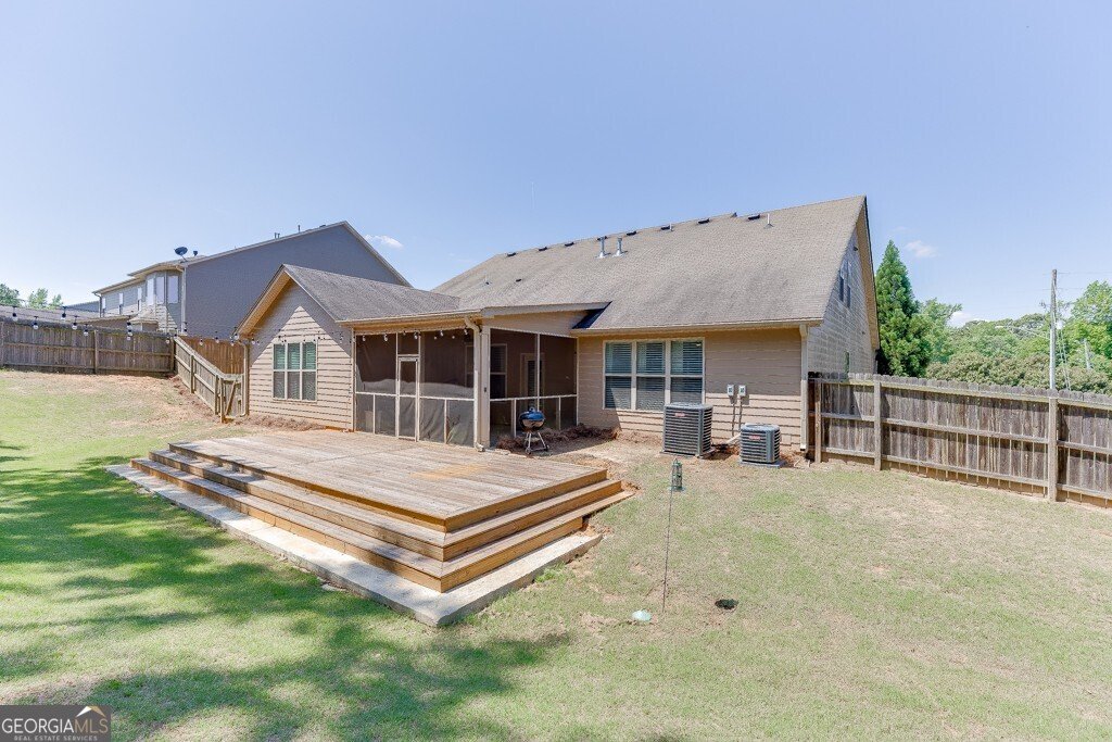 2906 Jones Phillips Road Dacula - 44