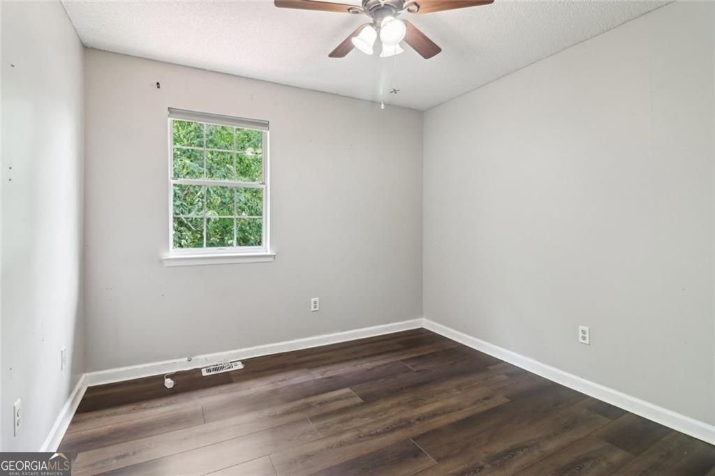 1712 Grist Mill Drive Marietta - 32