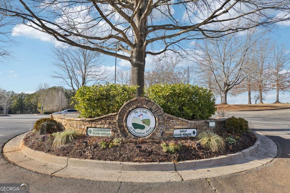 5034 Hickory Hills Drive Woodstock - 50