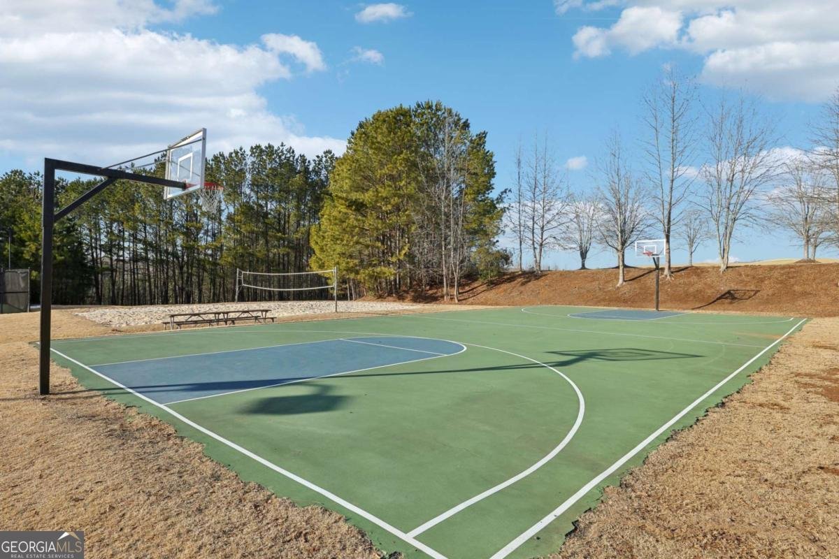 5034 Hickory Hills Drive Woodstock - 55
