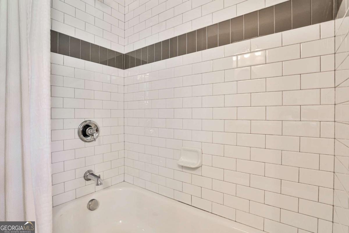 144 Park Drive Decatur - 33