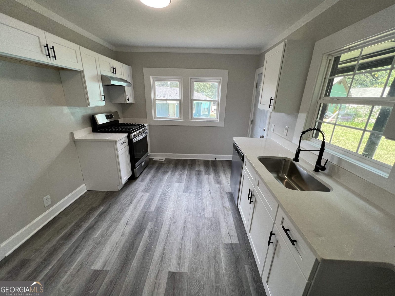 1891 Connally Drive East Point - 11