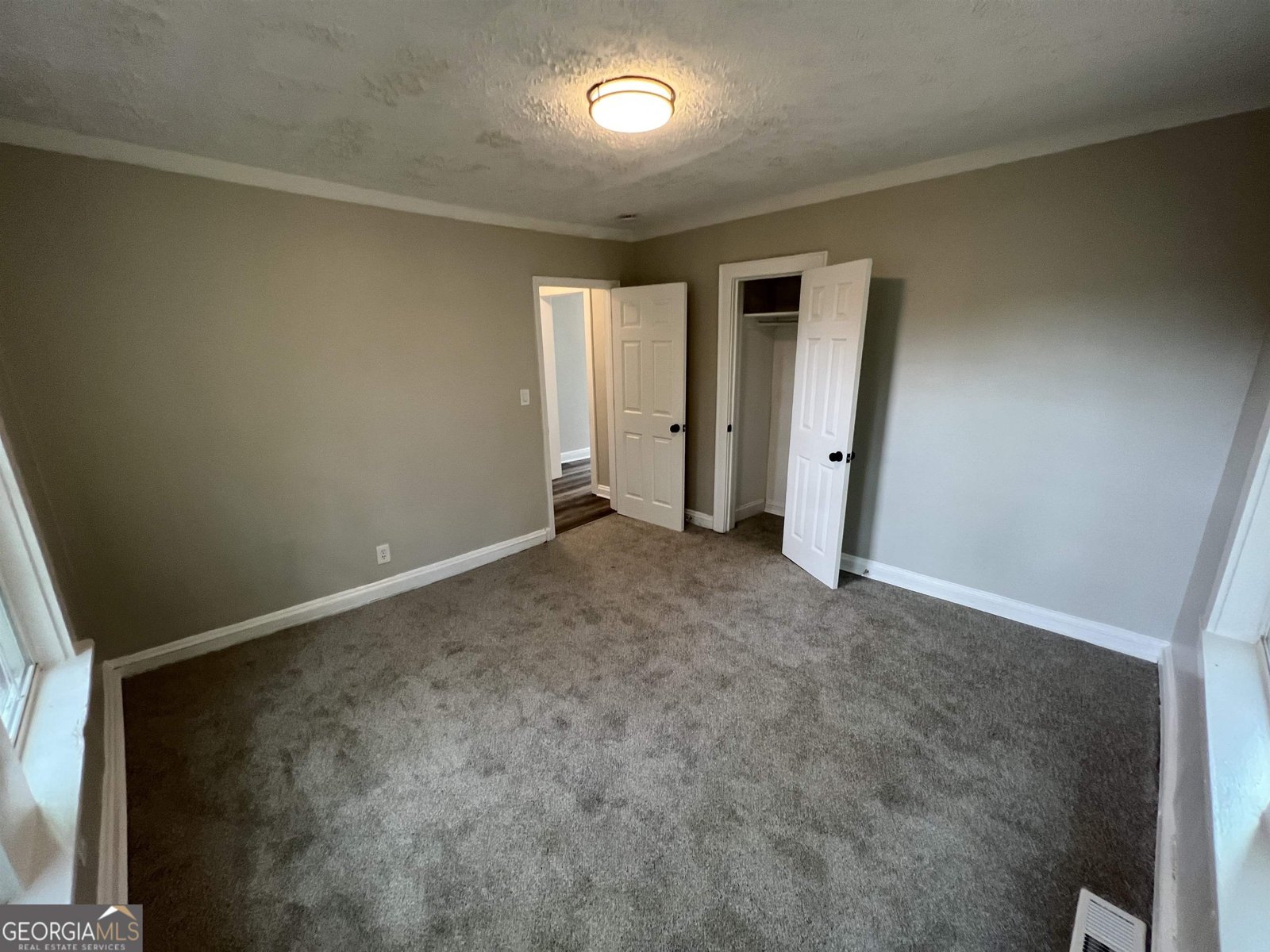 1891 Connally Drive East Point - 7