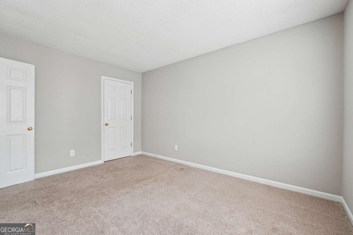 9165 Nesbit Ferry Road Alpharetta - 19