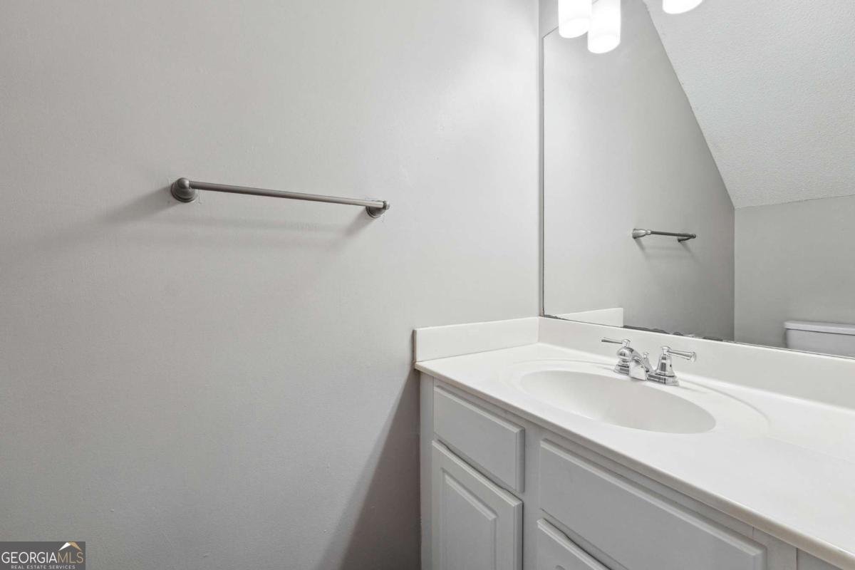 9165 Nesbit Ferry Road Alpharetta - 23