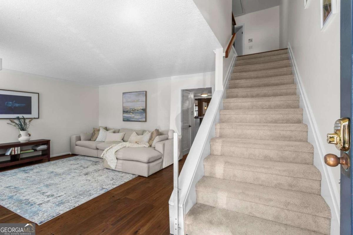 1028 Riverbend Club Drive Atlanta - 2