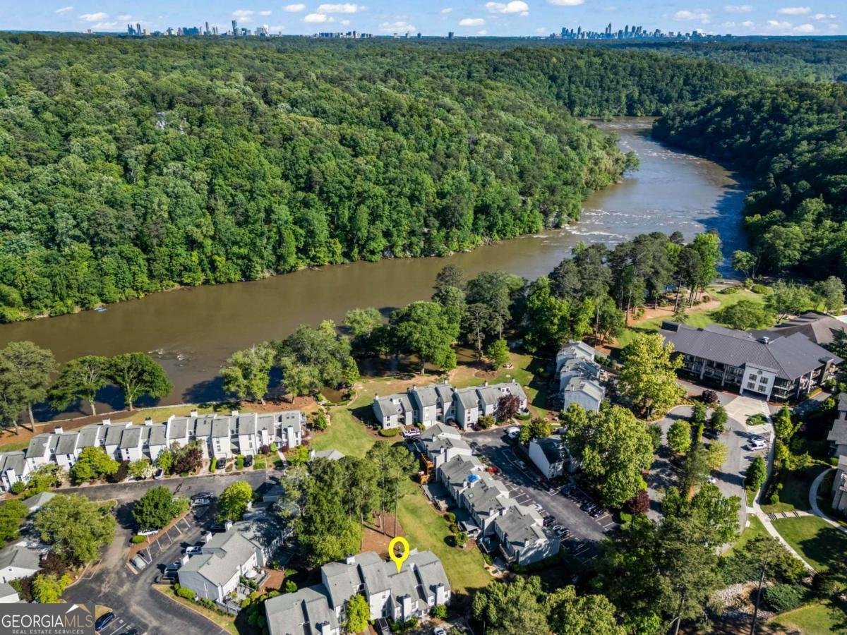 1028 Riverbend Club Drive Atlanta - 32