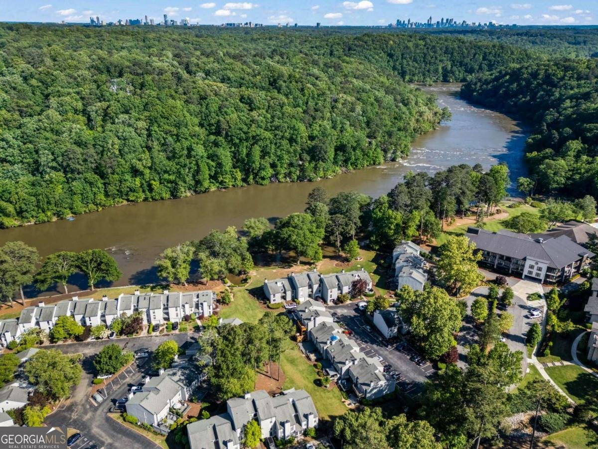 1028 Riverbend Club Drive Atlanta - 33