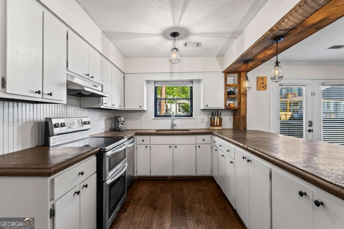 1028 Riverbend Club Drive Atlanta - 9