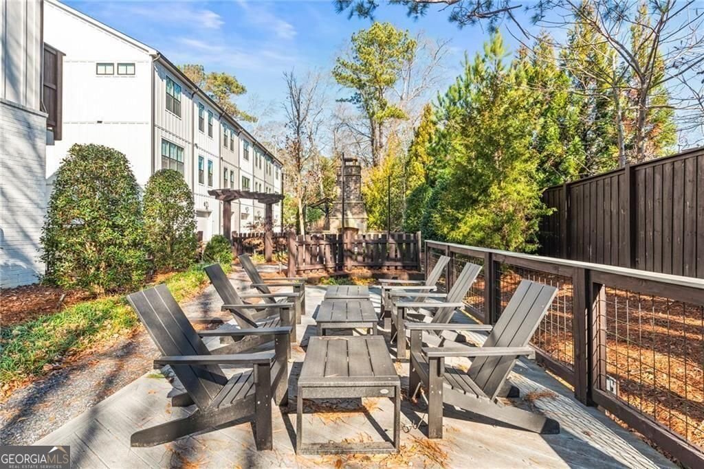4462 Dandelion Lane Atlanta - 40