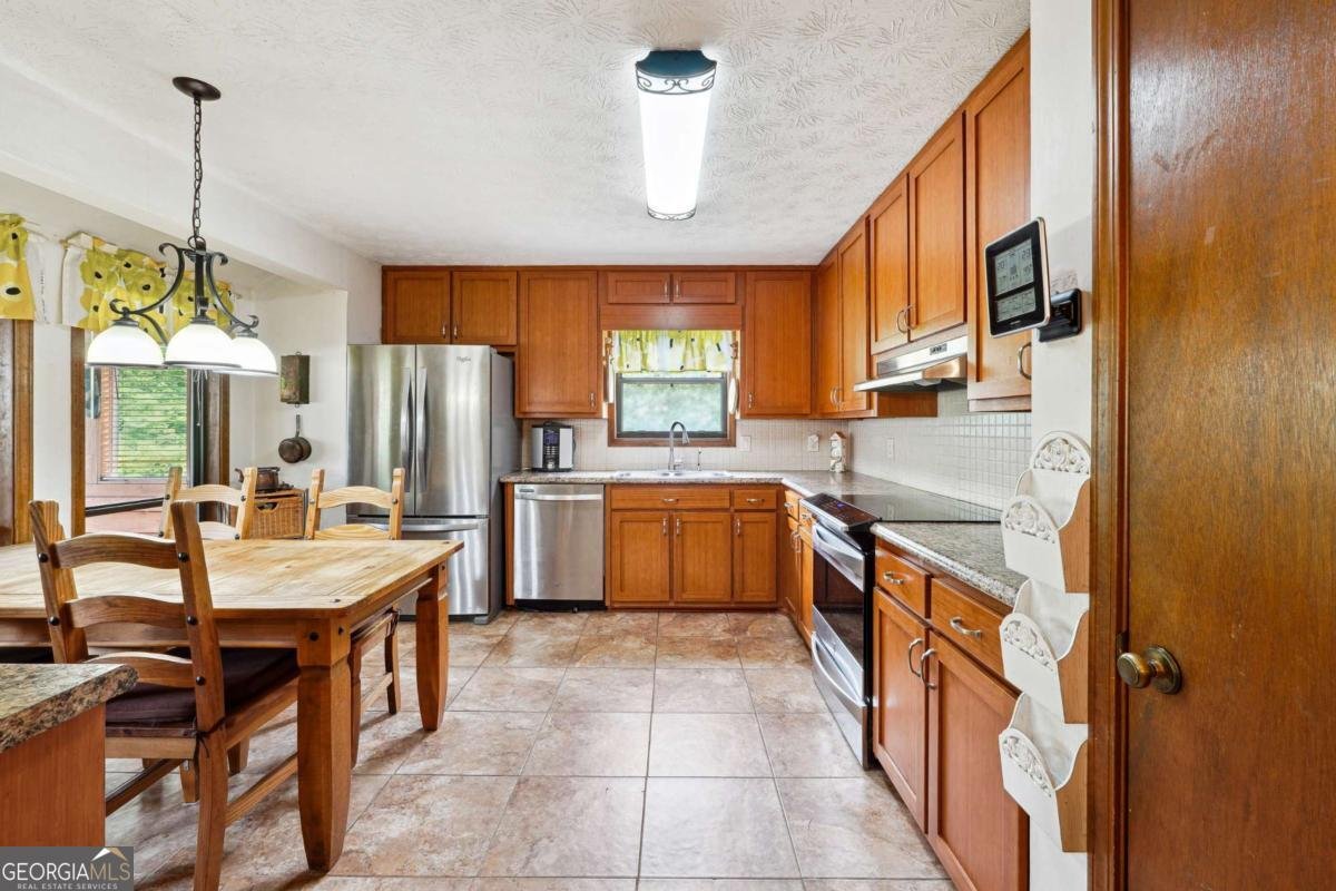 3730 Willow Mill Drive Lawrenceville - 11