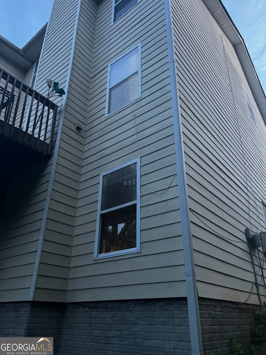 10937 Southwood Drive Hampton - 46