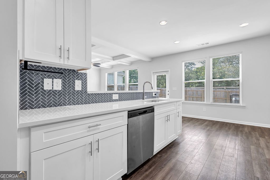 2789 Aralynn Way College Park - 18