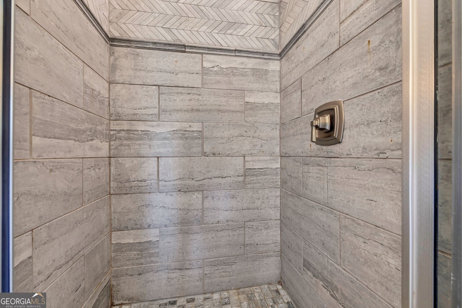3135 Castlewood Drive Loganville - 66