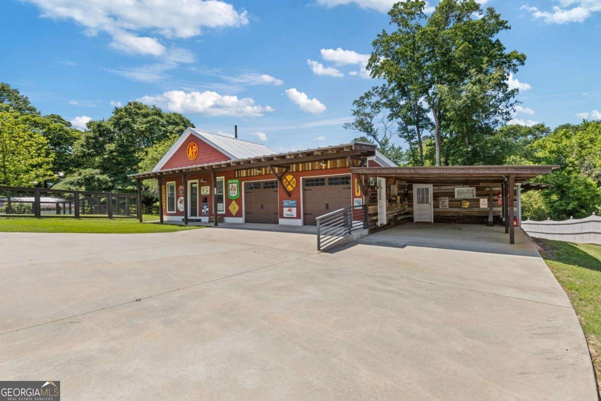 527 Main Street Suwanee - 35