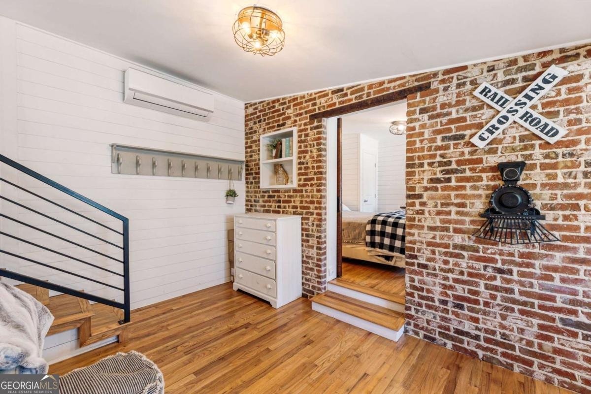 527 Main Street Suwanee - 50