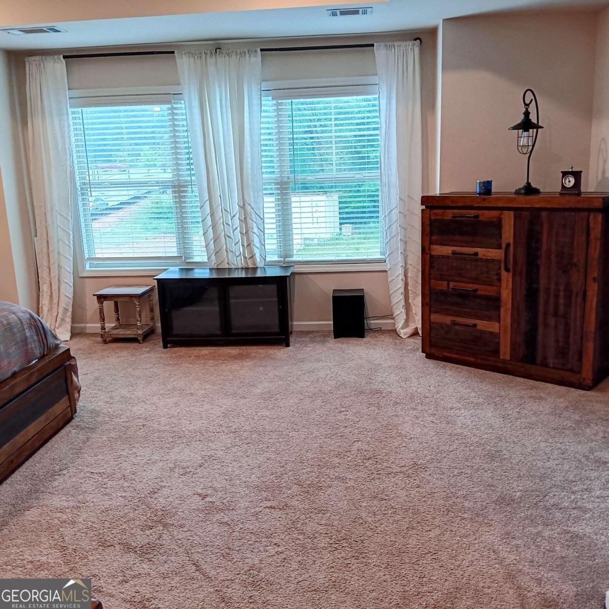 101 Dewey Road Lilburn - 19