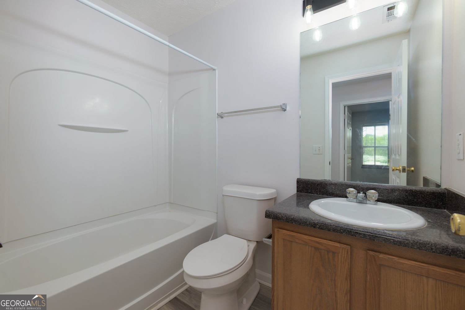 301 Silver Spring Street Dallas - 10