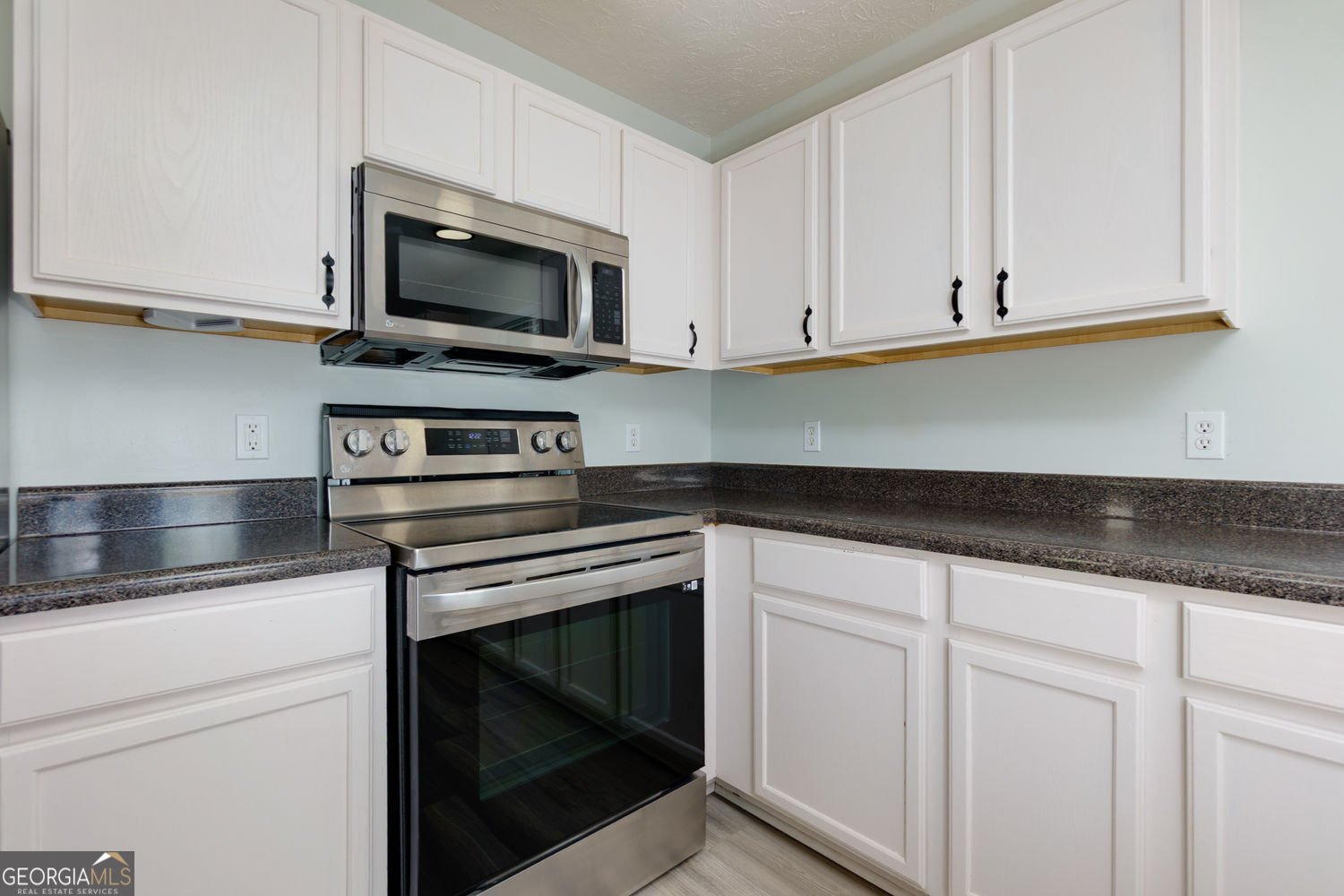 301 Silver Spring Street Dallas - 7