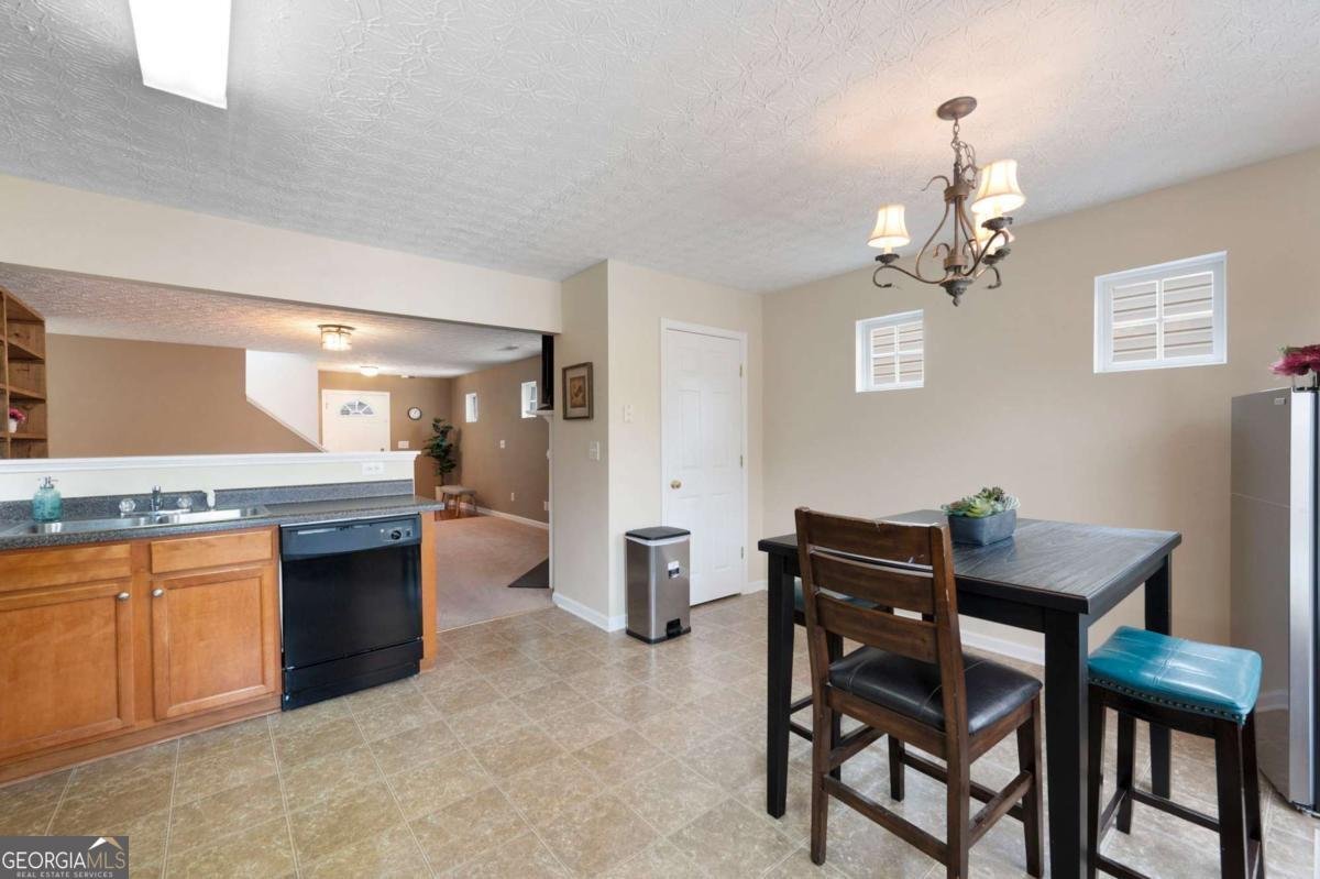 416 Arrowhead Drive Dallas - 12