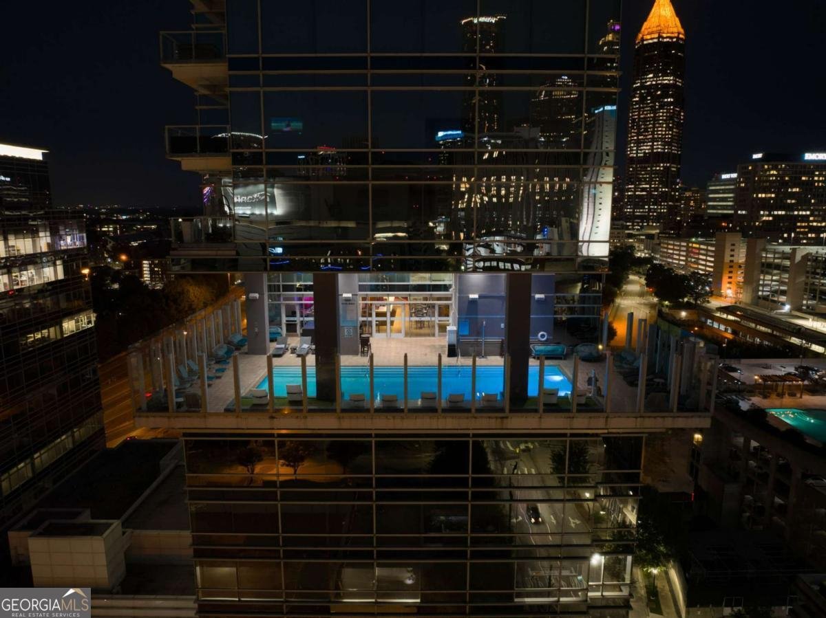 45 IVAN ALLEN JR Boulevard Atlanta - 6
