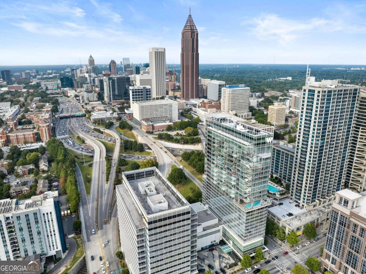 45 IVAN ALLEN JR Boulevard Atlanta - 63