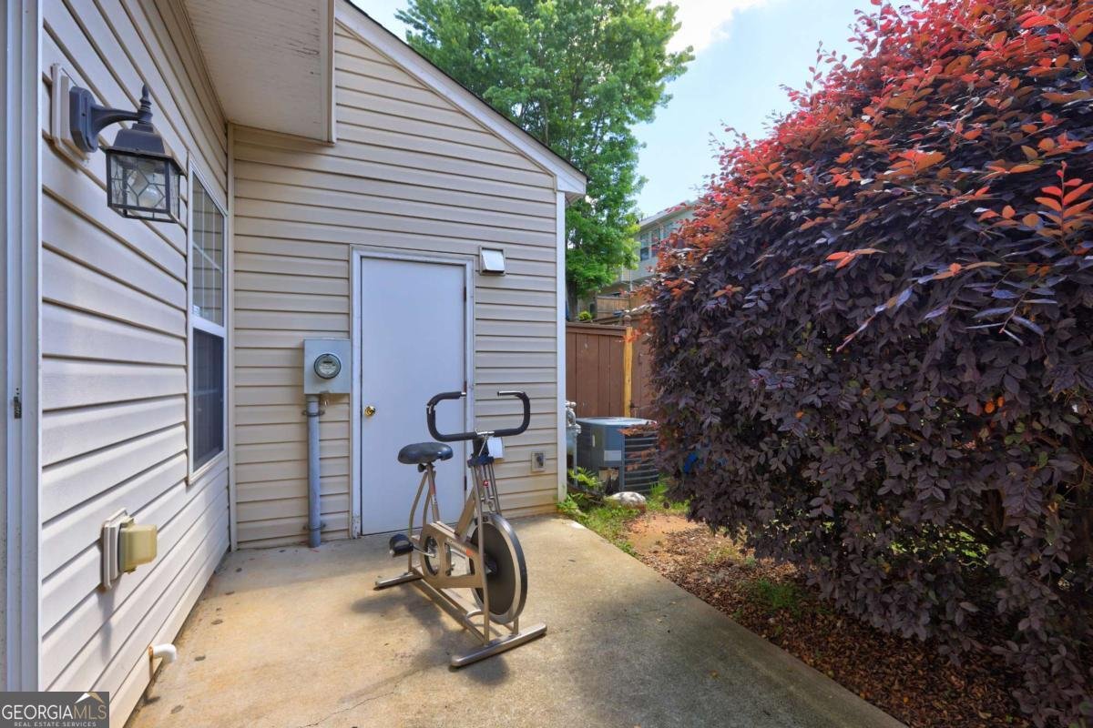 10900 Wittenridge Drive Alpharetta - 27