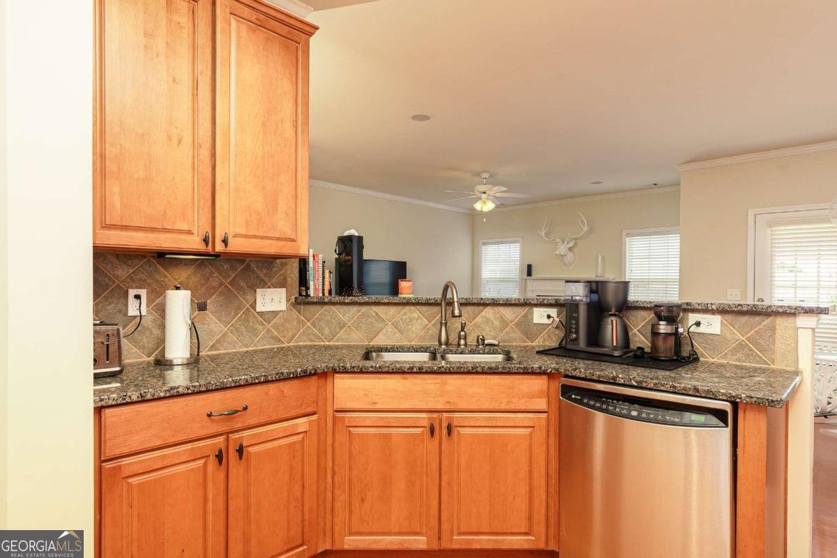 5888 Cobblestone Creek Circle Mableton - 11