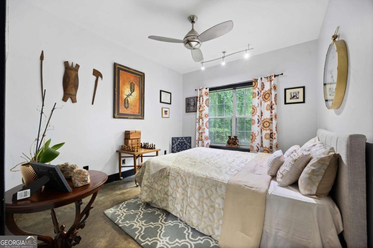 1250 Parkwood Circle Atlanta - 19