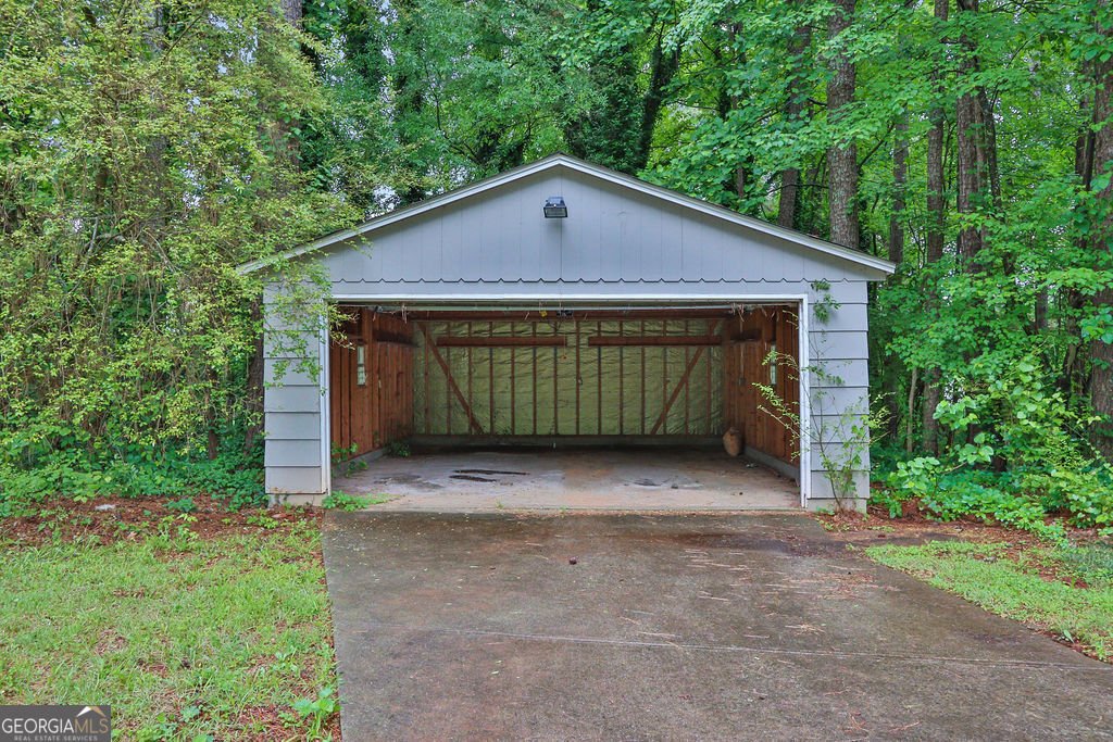 2417 Jade Drive Lawrenceville - 23