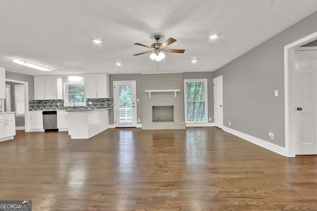 2417 Jade Drive Lawrenceville - 31