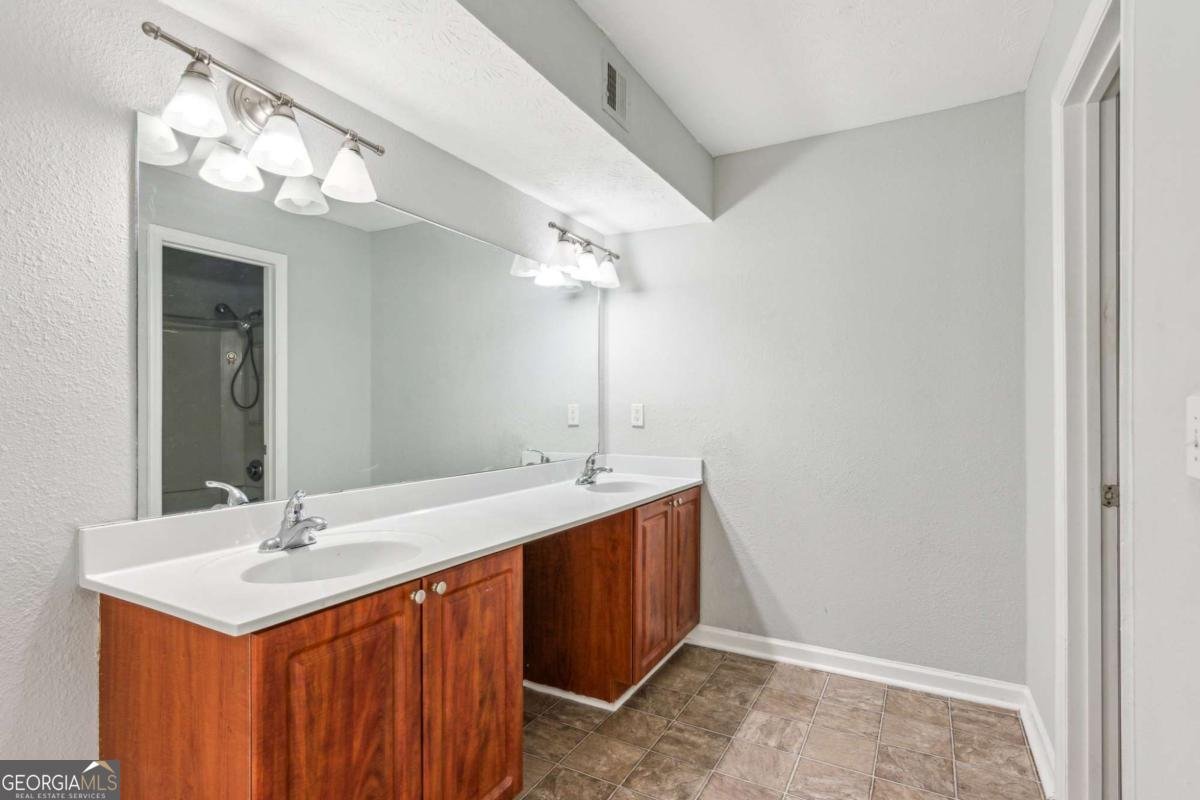 721 Beaufort Circle Duluth - 18