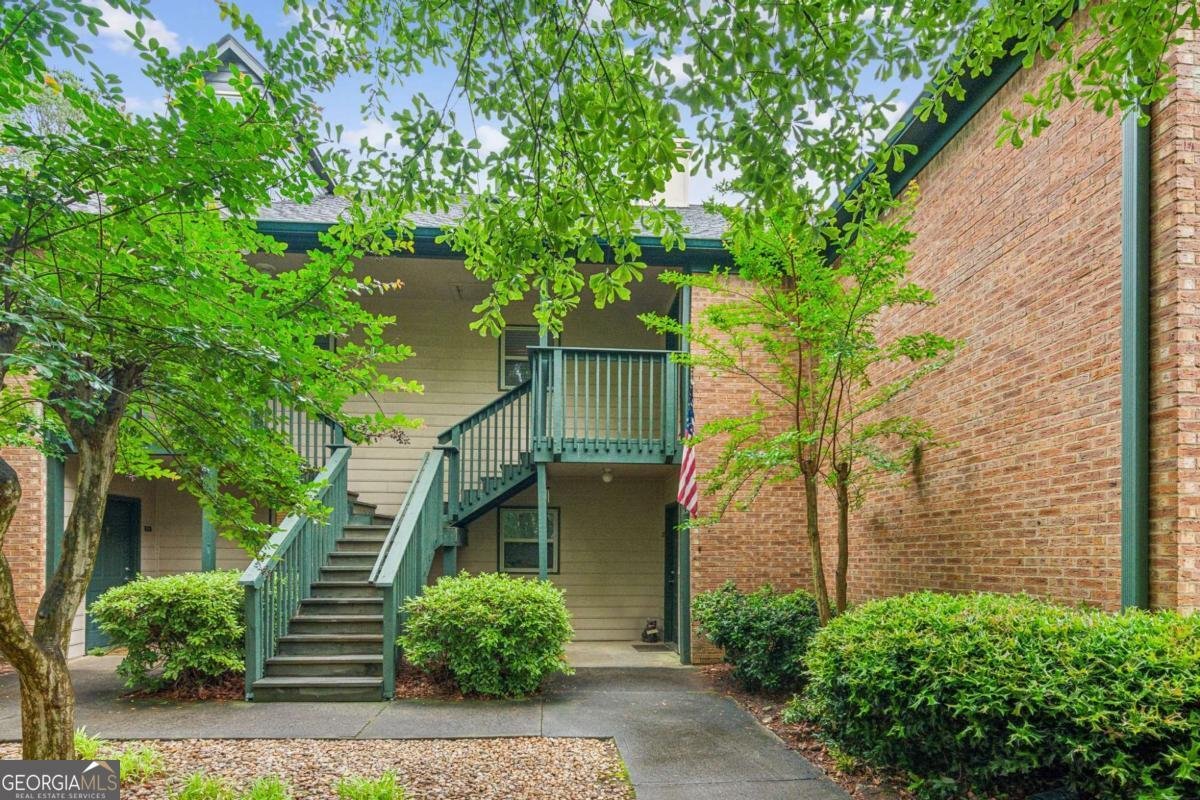 721 Beaufort Circle Duluth - 4