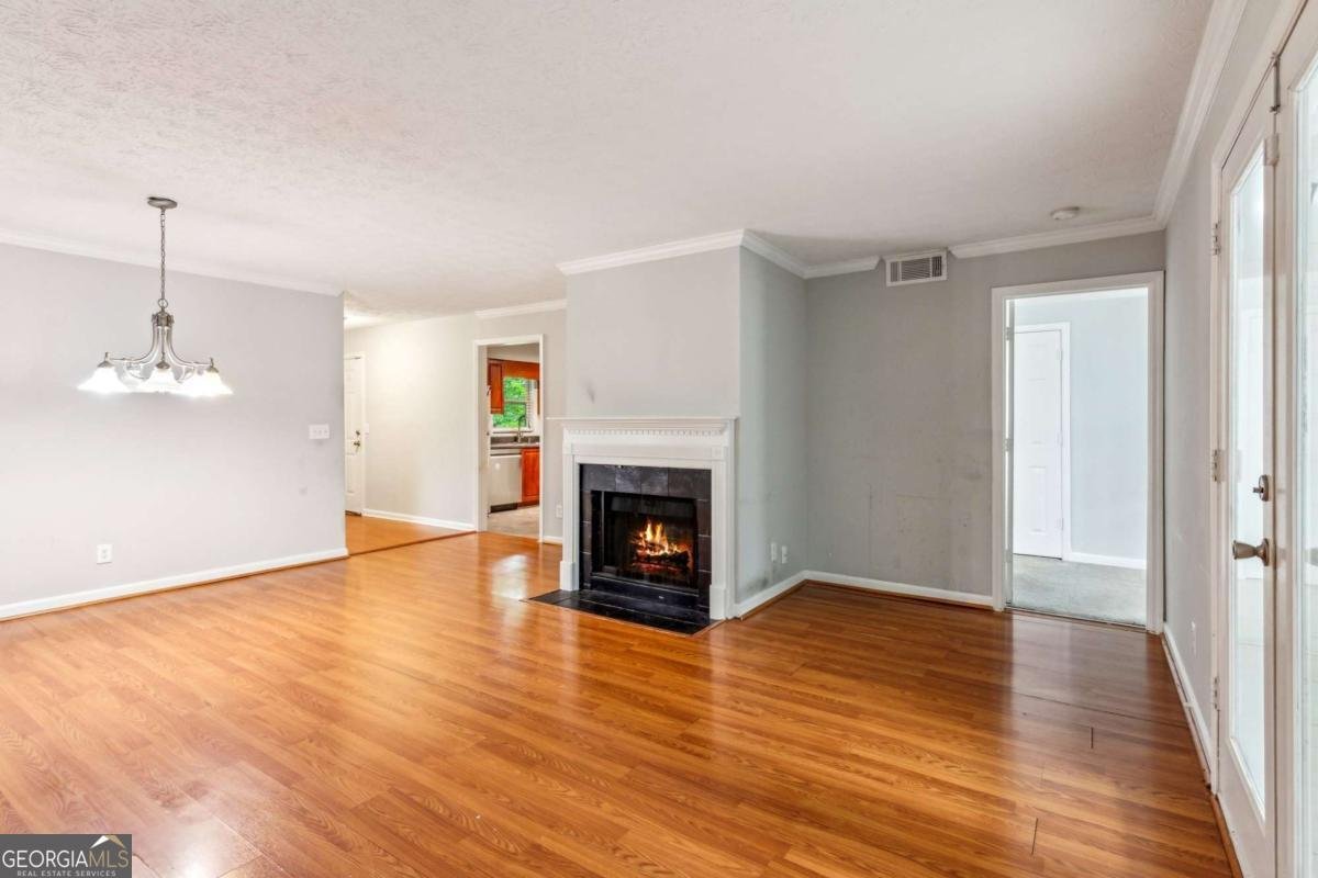 721 Beaufort Circle Duluth - 9