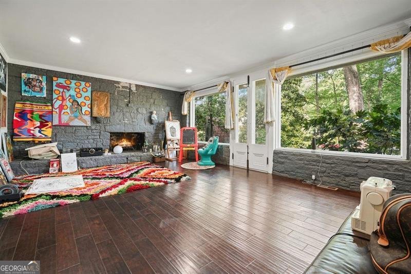 2162 BROOKVIEW Drive Atlanta - 11