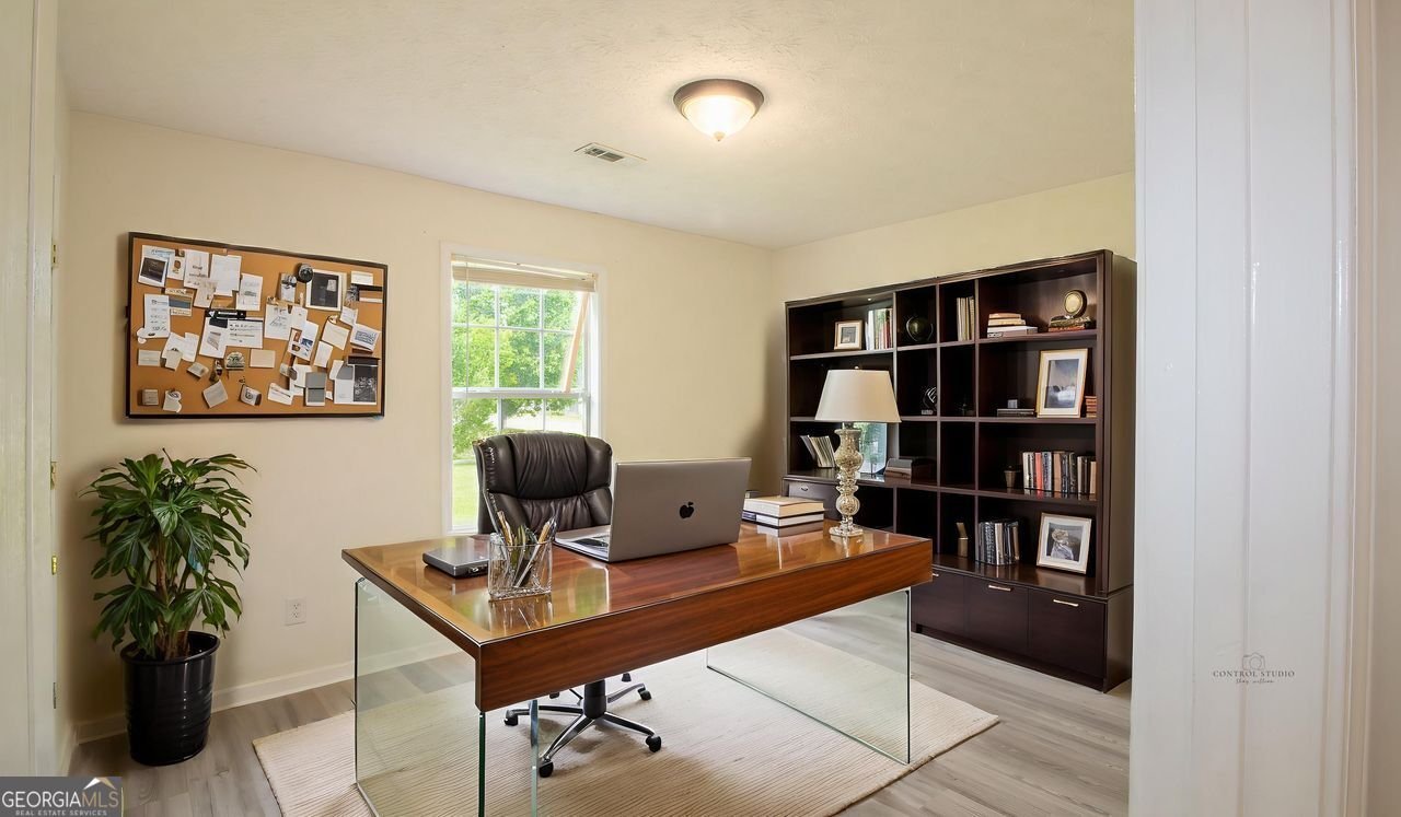 213 WHISTLE Way Locust Grove - 19