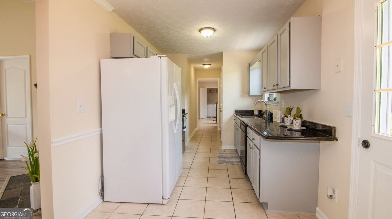 213 WHISTLE Way Locust Grove - 34
